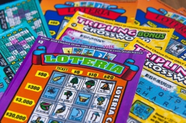 Stringa noras uždrausti loterijos bilietus pardavinėti tik nuo 16 metų